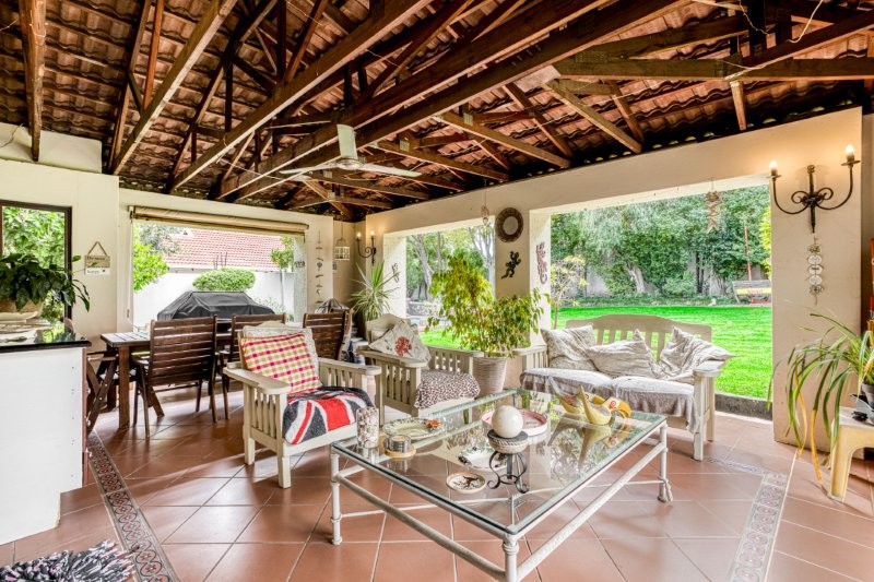 4 Bedroom Property for Sale in Douglasdale Gauteng