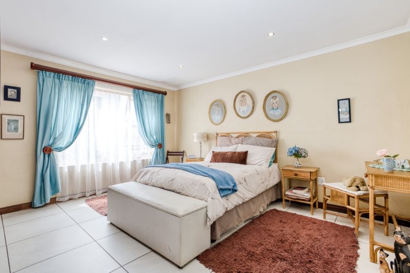 4 Bedroom Property for Sale in Douglasdale Gauteng