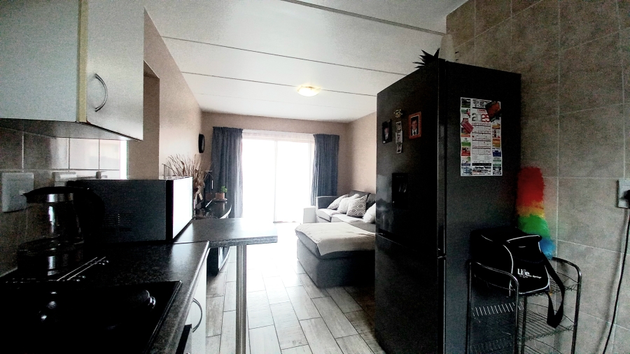 2 Bedroom Property for Sale in Parkrand Gauteng