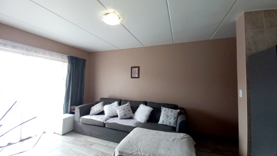 2 Bedroom Property for Sale in Parkrand Gauteng