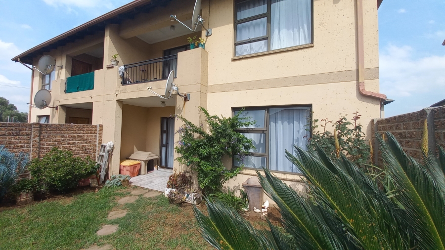 2 Bedroom Property for Sale in Parkrand Gauteng