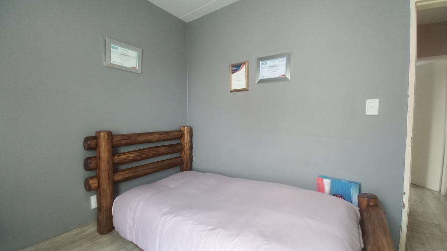 2 Bedroom Property for Sale in Parkrand Gauteng