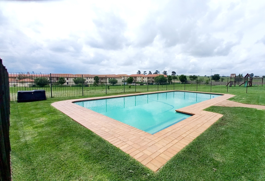 2 Bedroom Property for Sale in Parkrand Gauteng