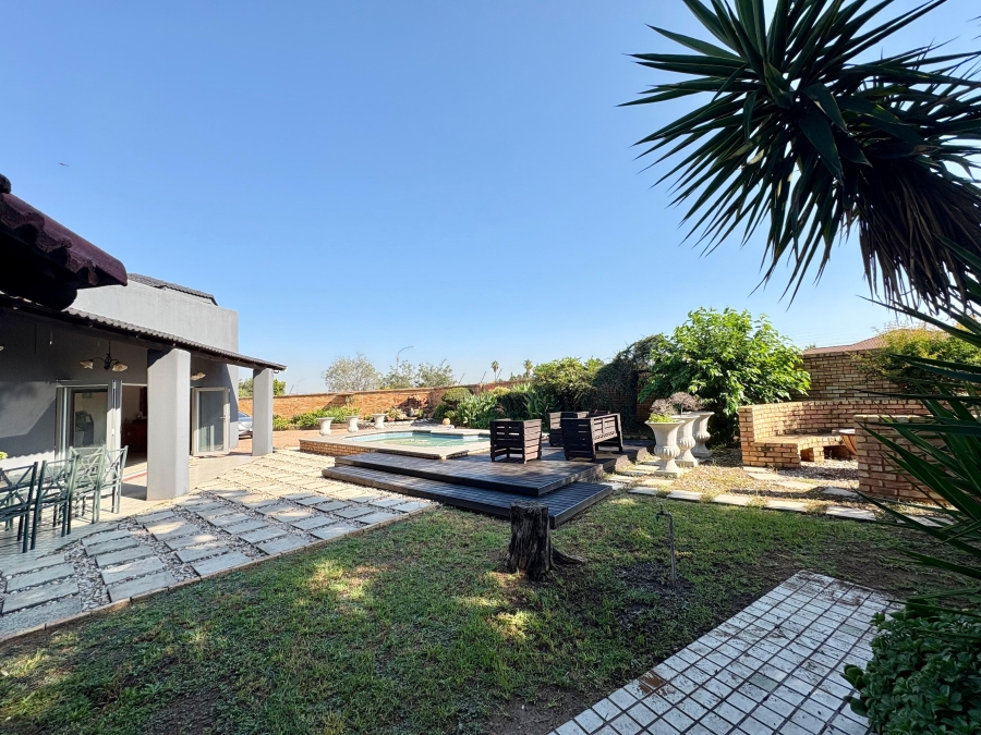 4 Bedroom Property for Sale in Sunward Park Gauteng