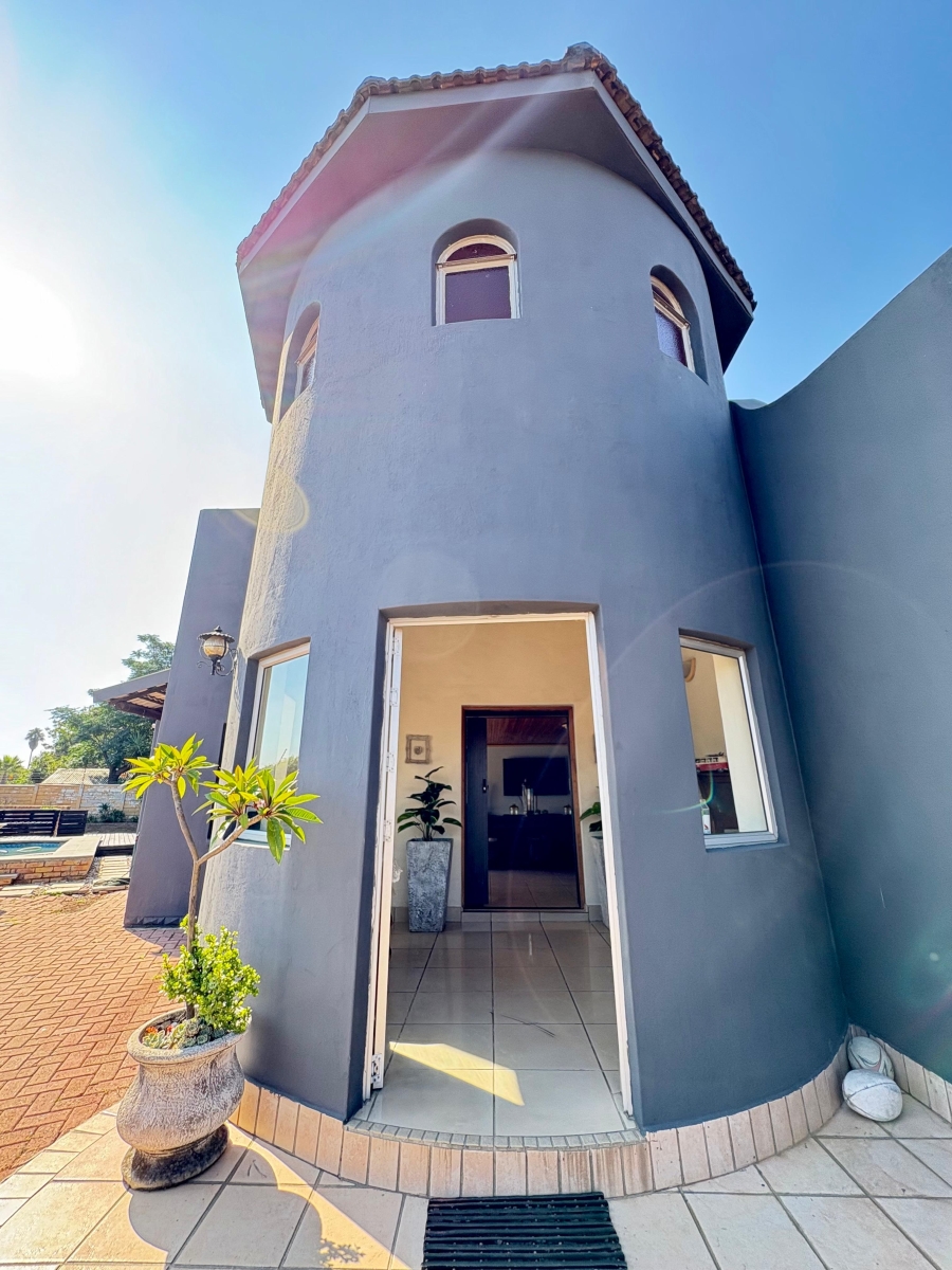 4 Bedroom Property for Sale in Sunward Park Gauteng