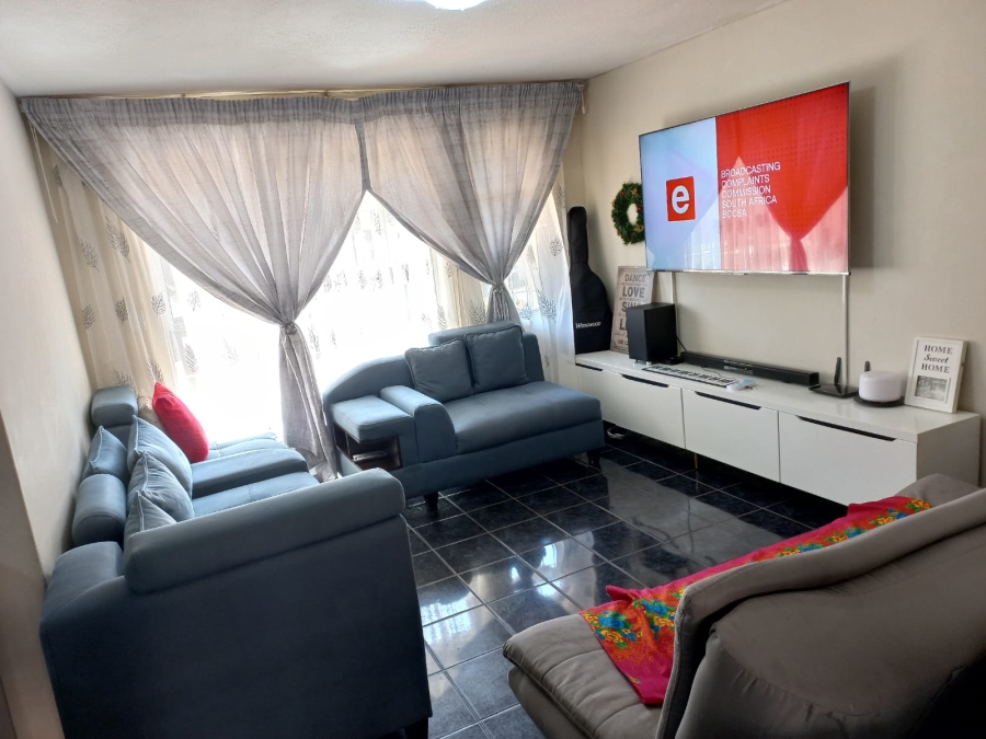 3 Bedroom Property for Sale in Florida Park Gauteng