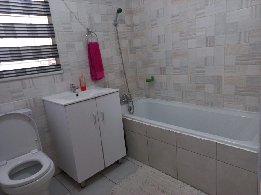 3 Bedroom Property for Sale in Florida Park Gauteng