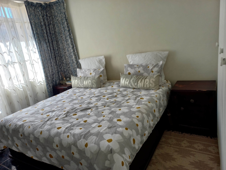 3 Bedroom Property for Sale in Florida Park Gauteng