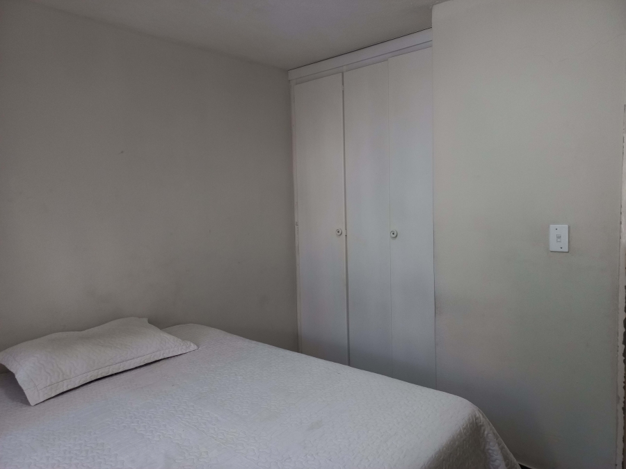 3 Bedroom Property for Sale in Florida Park Gauteng