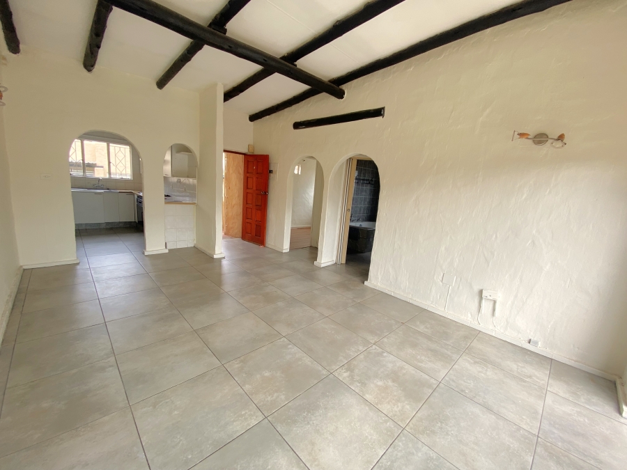 2 Bedroom Property for Sale in Roodekrans Gauteng