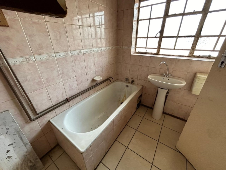 2 Bedroom Property for Sale in Florida Gauteng