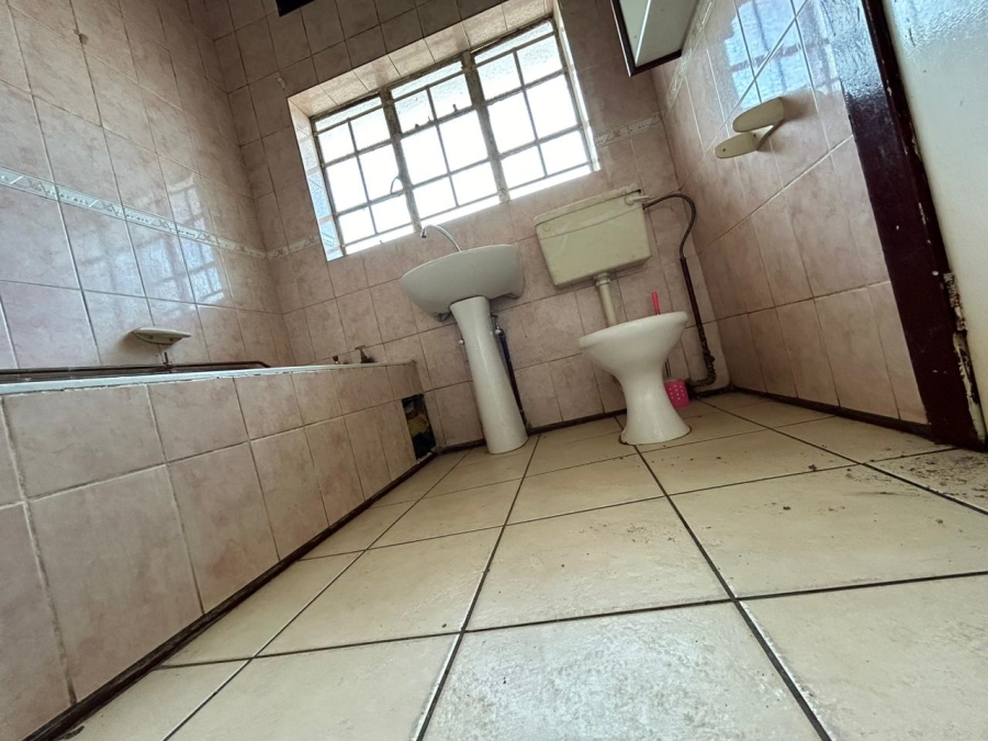 2 Bedroom Property for Sale in Florida Gauteng