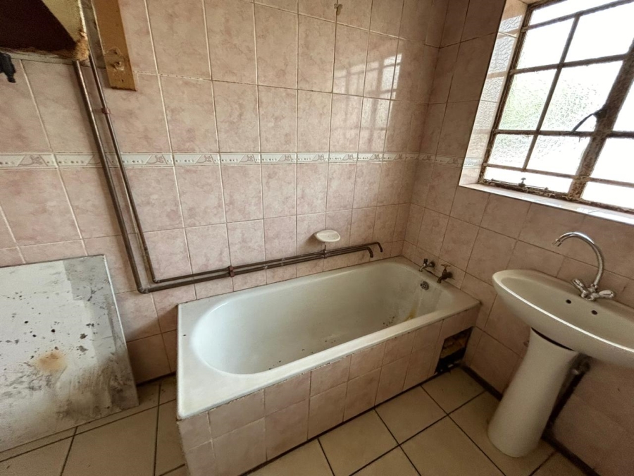 2 Bedroom Property for Sale in Florida Gauteng