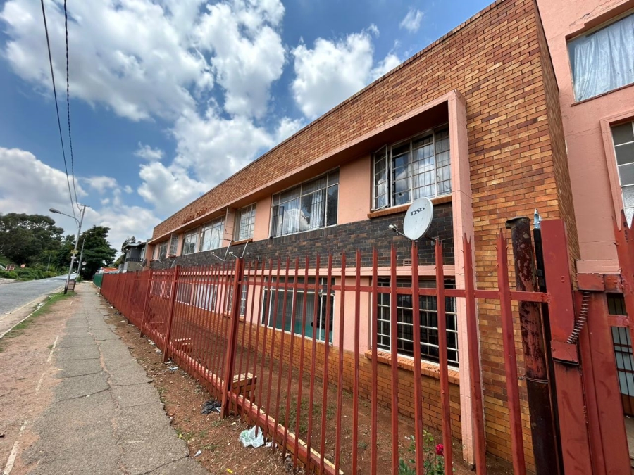 2 Bedroom Property for Sale in Florida Gauteng