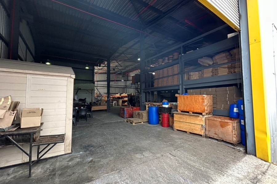 To Let commercial Property for Rent in Anderbolt Gauteng