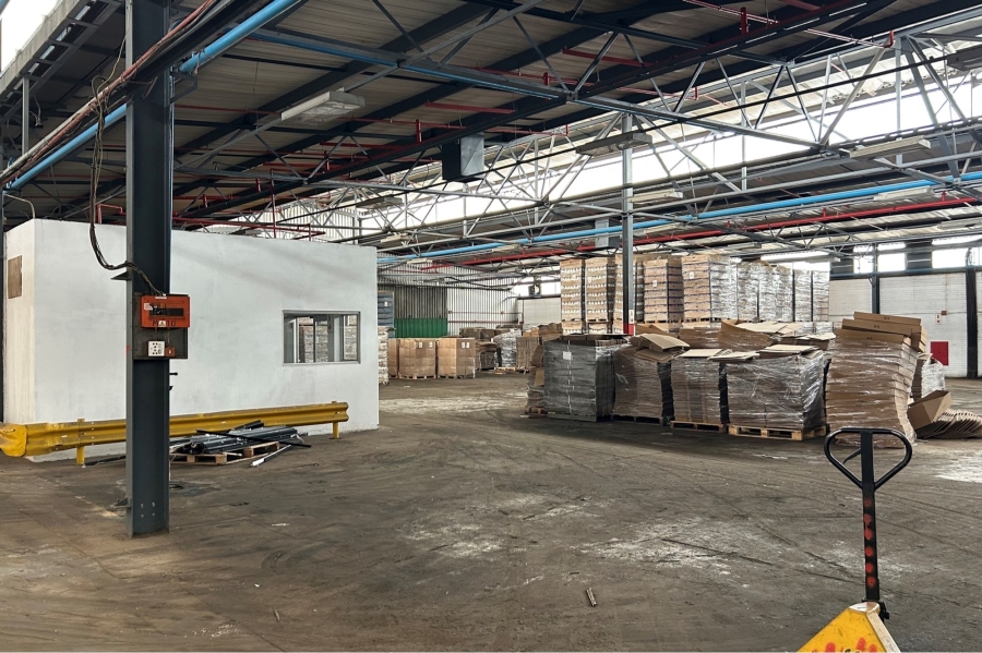 To Let commercial Property for Rent in Anderbolt Gauteng