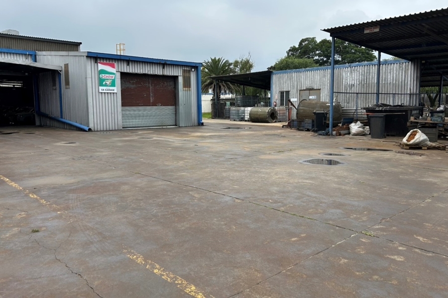 To Let commercial Property for Rent in Anderbolt Gauteng