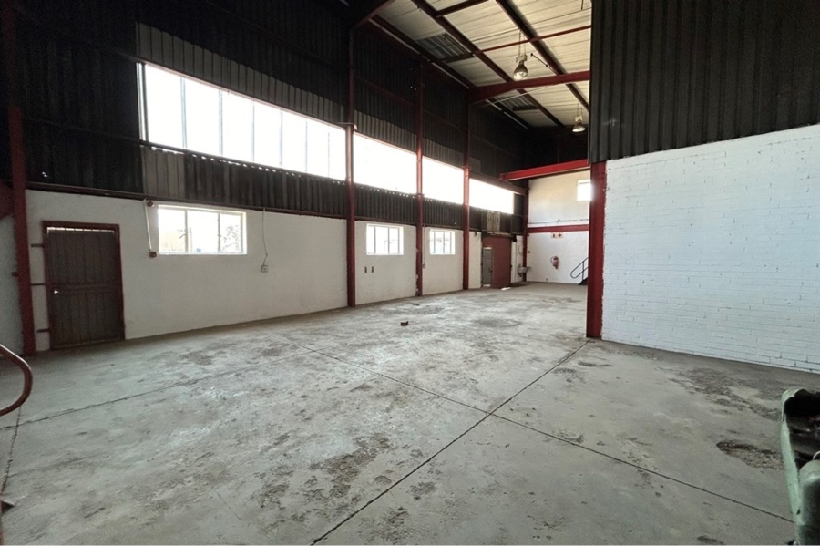 To Let commercial Property for Rent in Anderbolt Gauteng