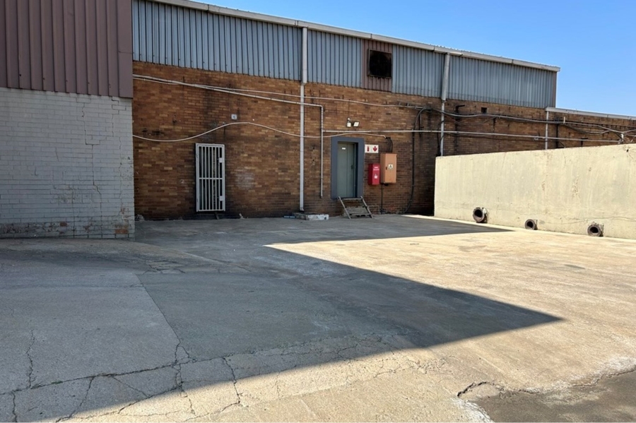 To Let commercial Property for Rent in Anderbolt Gauteng