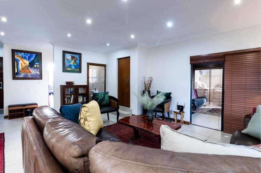 3 Bedroom Property for Sale in Candlewoods Country Estate Gauteng