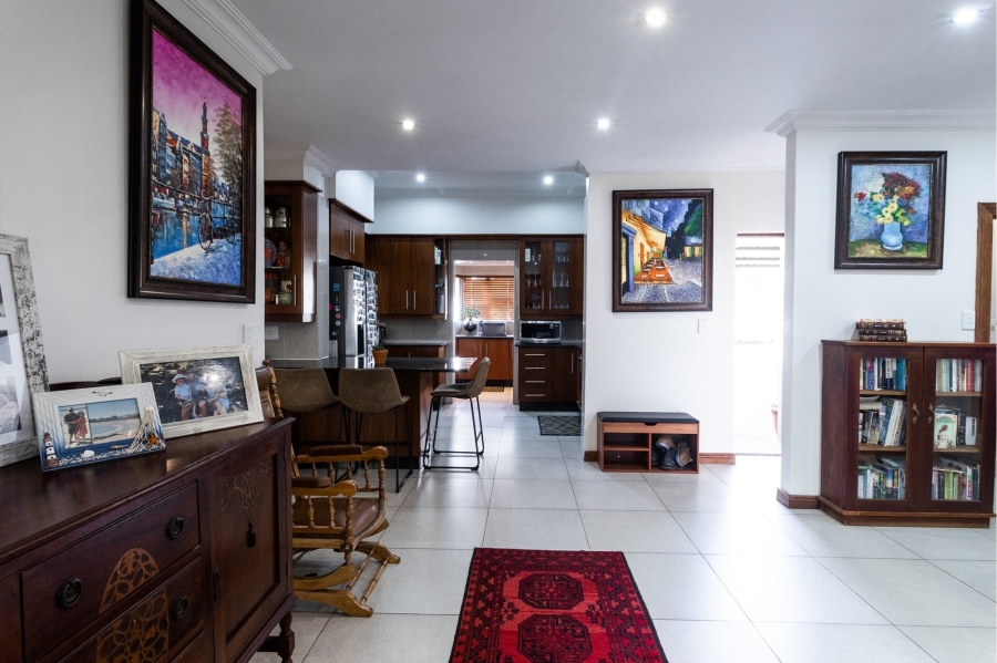 3 Bedroom Property for Sale in Candlewoods Country Estate Gauteng