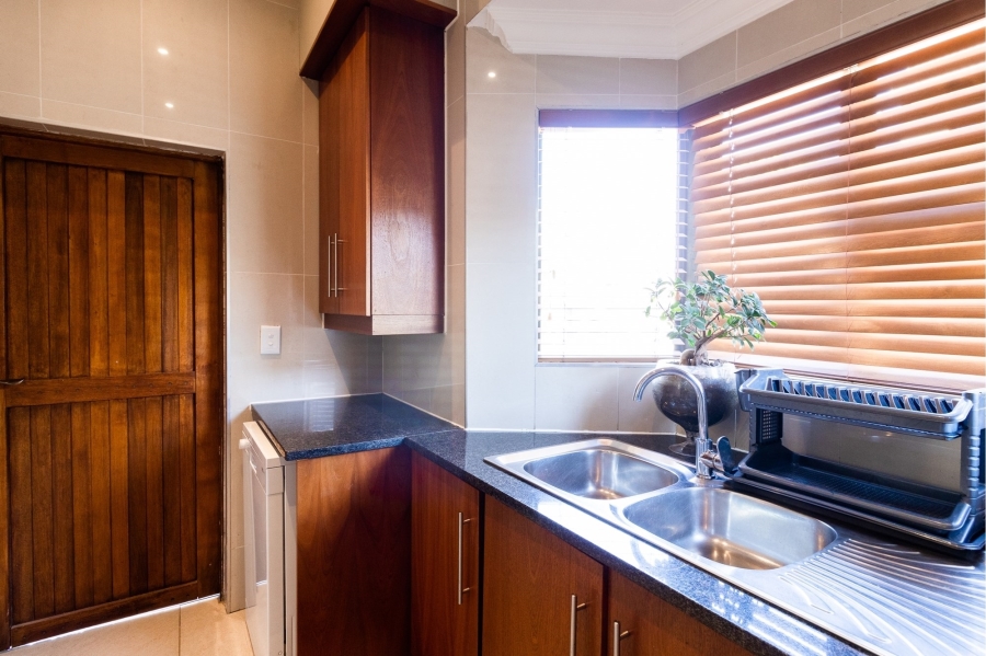 3 Bedroom Property for Sale in Candlewoods Country Estate Gauteng