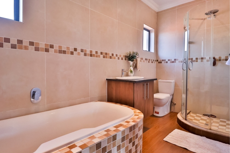 3 Bedroom Property for Sale in Candlewoods Country Estate Gauteng