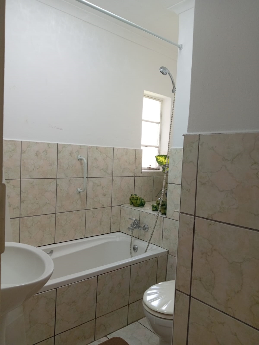 3 Bedroom Property for Sale in Terenure Gauteng
