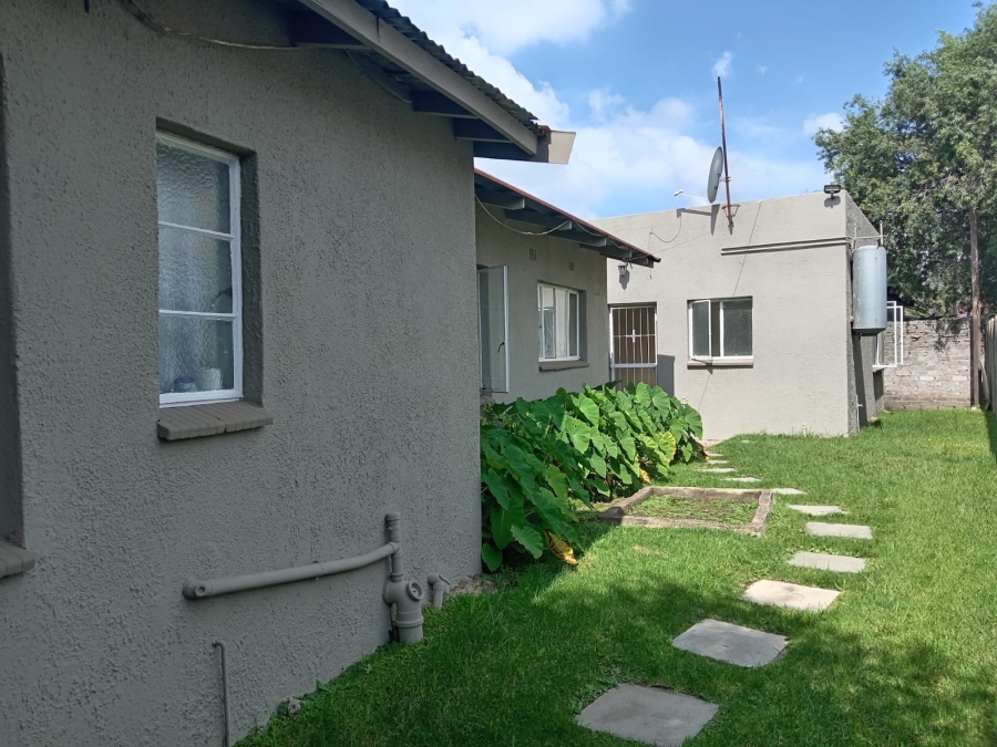 3 Bedroom Property for Sale in Terenure Gauteng