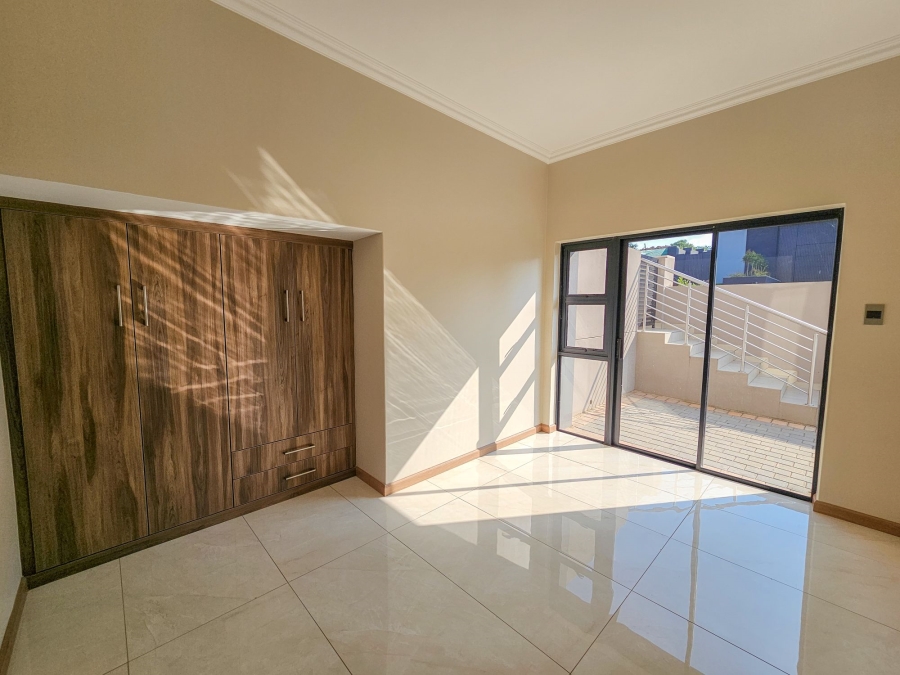 4 Bedroom Property for Sale in Eldoraigne Gauteng