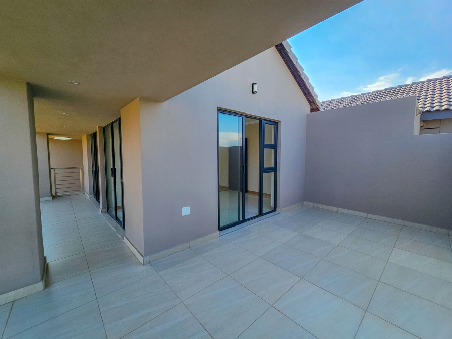 4 Bedroom Property for Sale in Eldoraigne Gauteng
