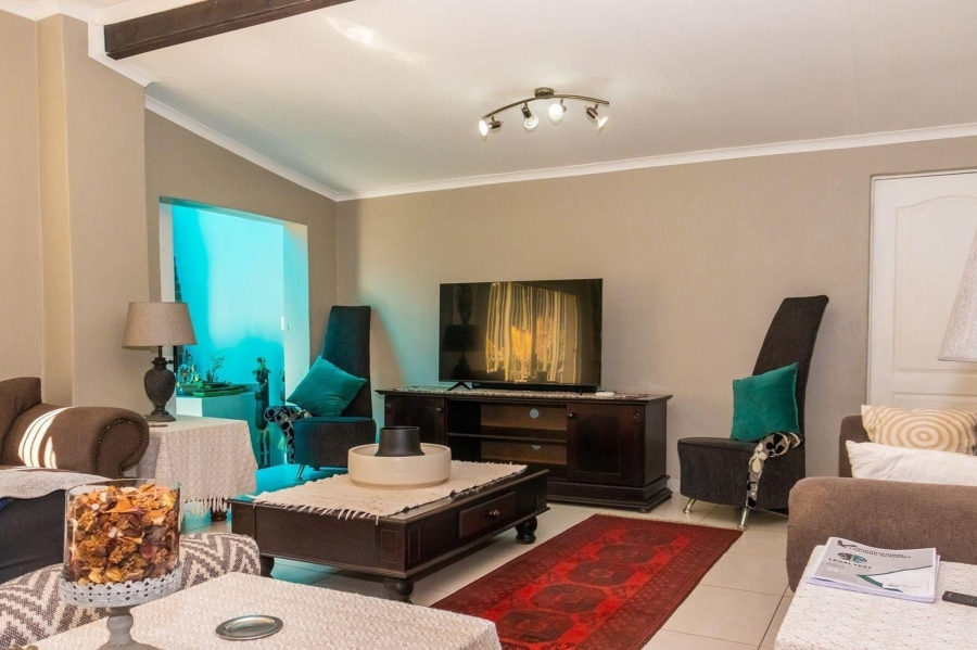 8 Bedroom Property for Sale in Gerardsville Gauteng