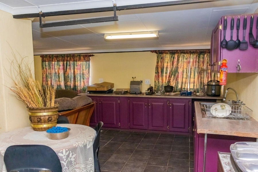 8 Bedroom Property for Sale in Gerardsville Gauteng
