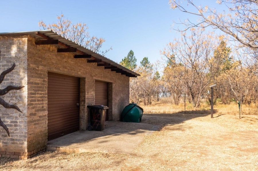 8 Bedroom Property for Sale in Gerardsville Gauteng