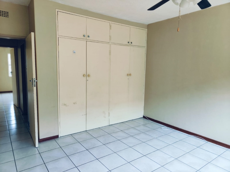 2 Bedroom Property for Sale in Risiville Gauteng