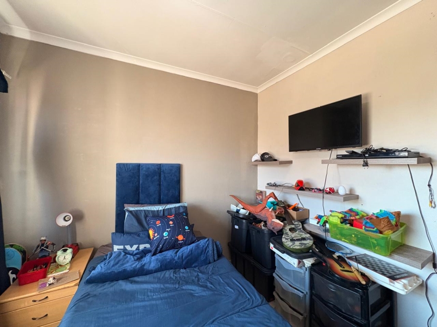 4 Bedroom Property for Sale in Dalpark Proper Gauteng