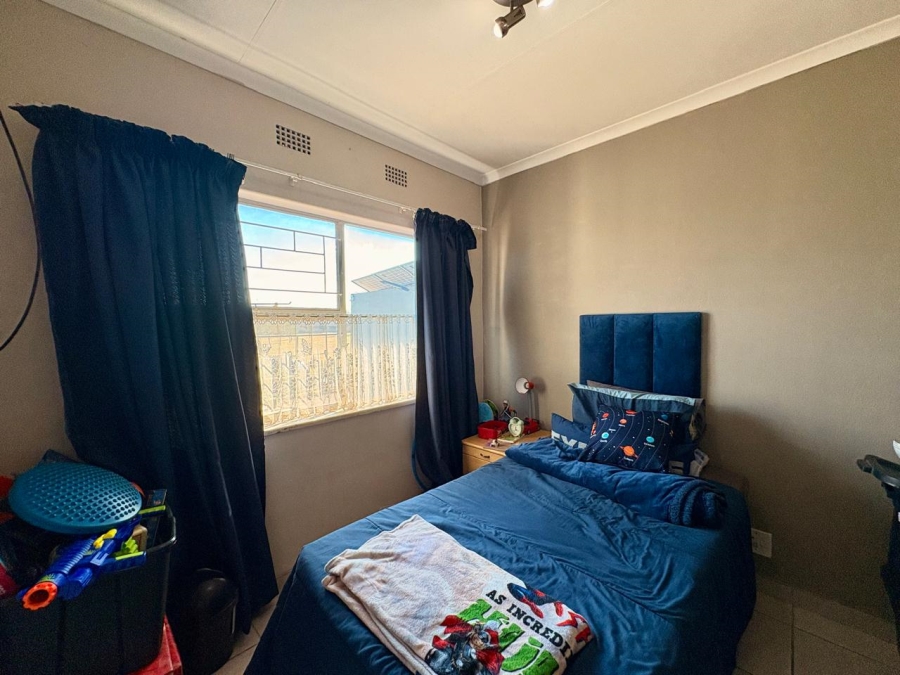 4 Bedroom Property for Sale in Dalpark Proper Gauteng