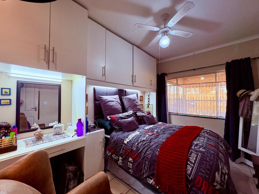 4 Bedroom Property for Sale in Dalpark Proper Gauteng