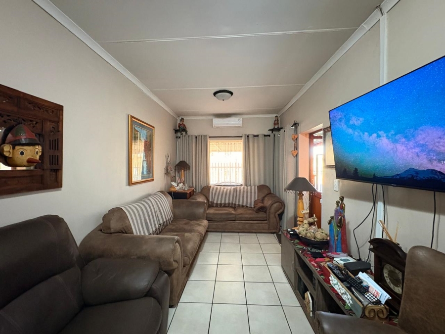 4 Bedroom Property for Sale in Dalpark Proper Gauteng