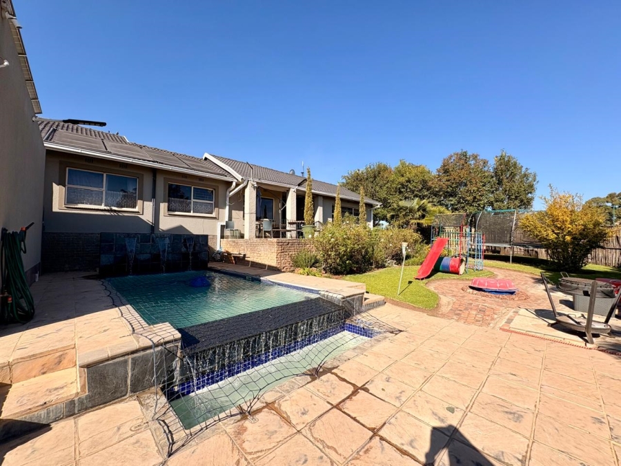 4 Bedroom Property for Sale in Dalpark Proper Gauteng