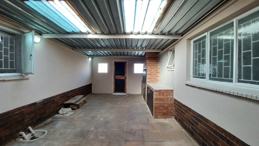 3 Bedroom Property for Sale in Vanderbijlpark SE 2 Gauteng