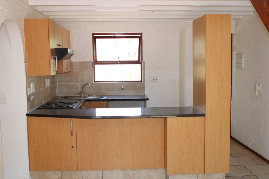 1 Bedroom Property for Sale in Lonehill Gauteng