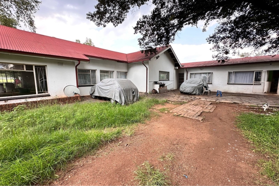 3 Bedroom Property for Sale in Glen Lauriston Gauteng