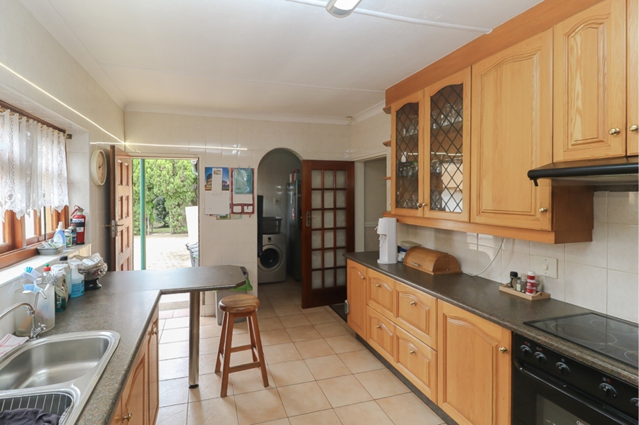 3 Bedroom Property for Sale in Farrarmere Gauteng