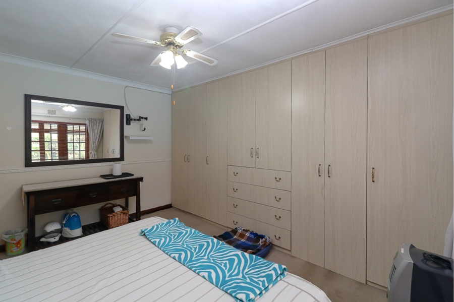 3 Bedroom Property for Sale in Farrarmere Gauteng