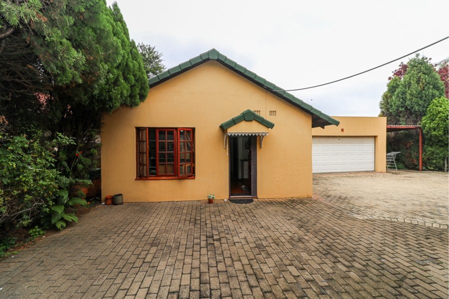 3 Bedroom Property for Sale in Farrarmere Gauteng