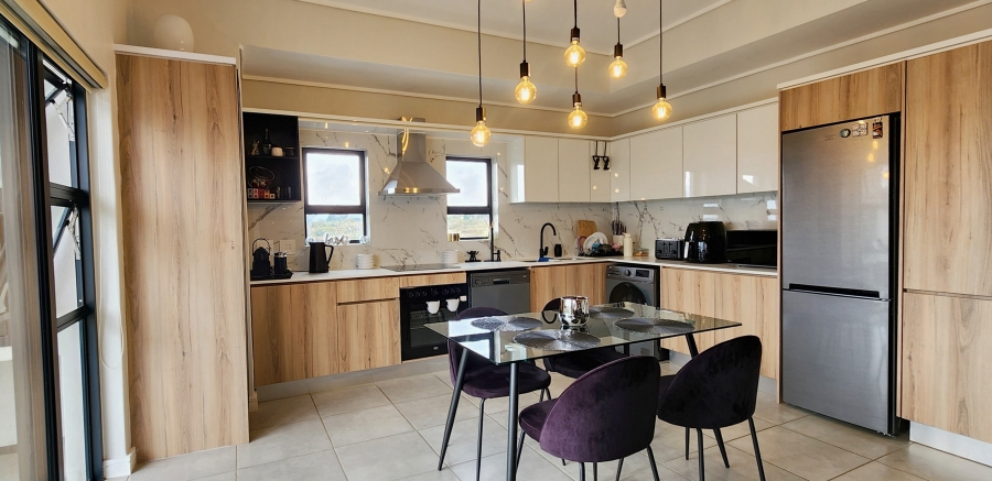 2 Bedroom Property for Sale in Waterfall Gauteng