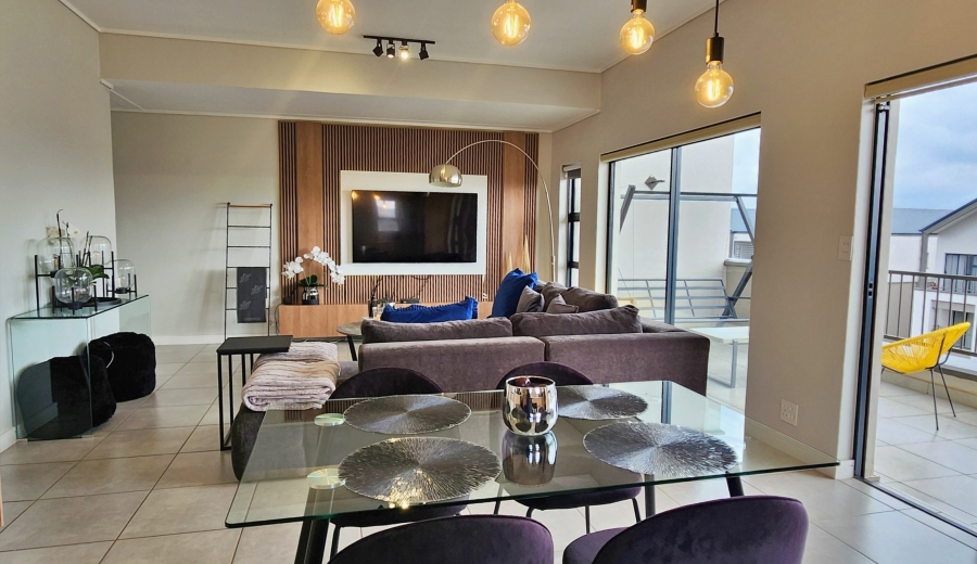 2 Bedroom Property for Sale in Waterfall Gauteng