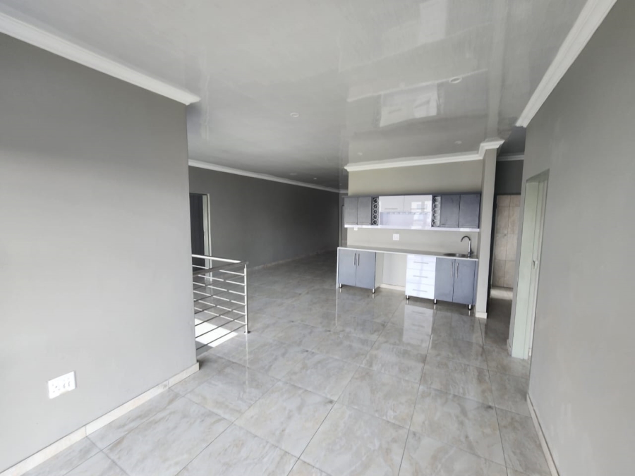 4 Bedroom Property for Sale in Zambezi Manor Lifestyle Estate Gauteng