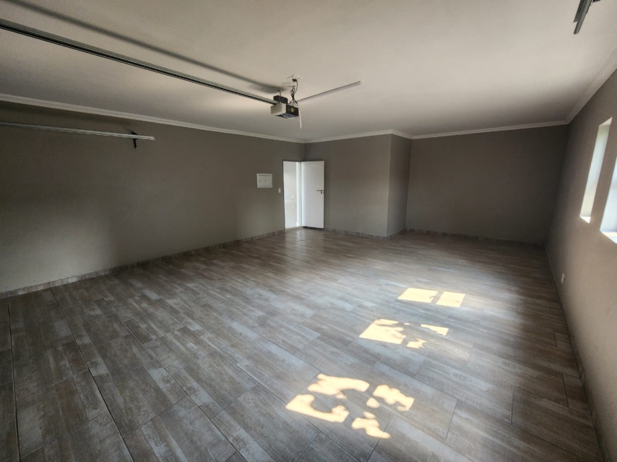 4 Bedroom Property for Sale in Zambezi Manor Lifestyle Estate Gauteng